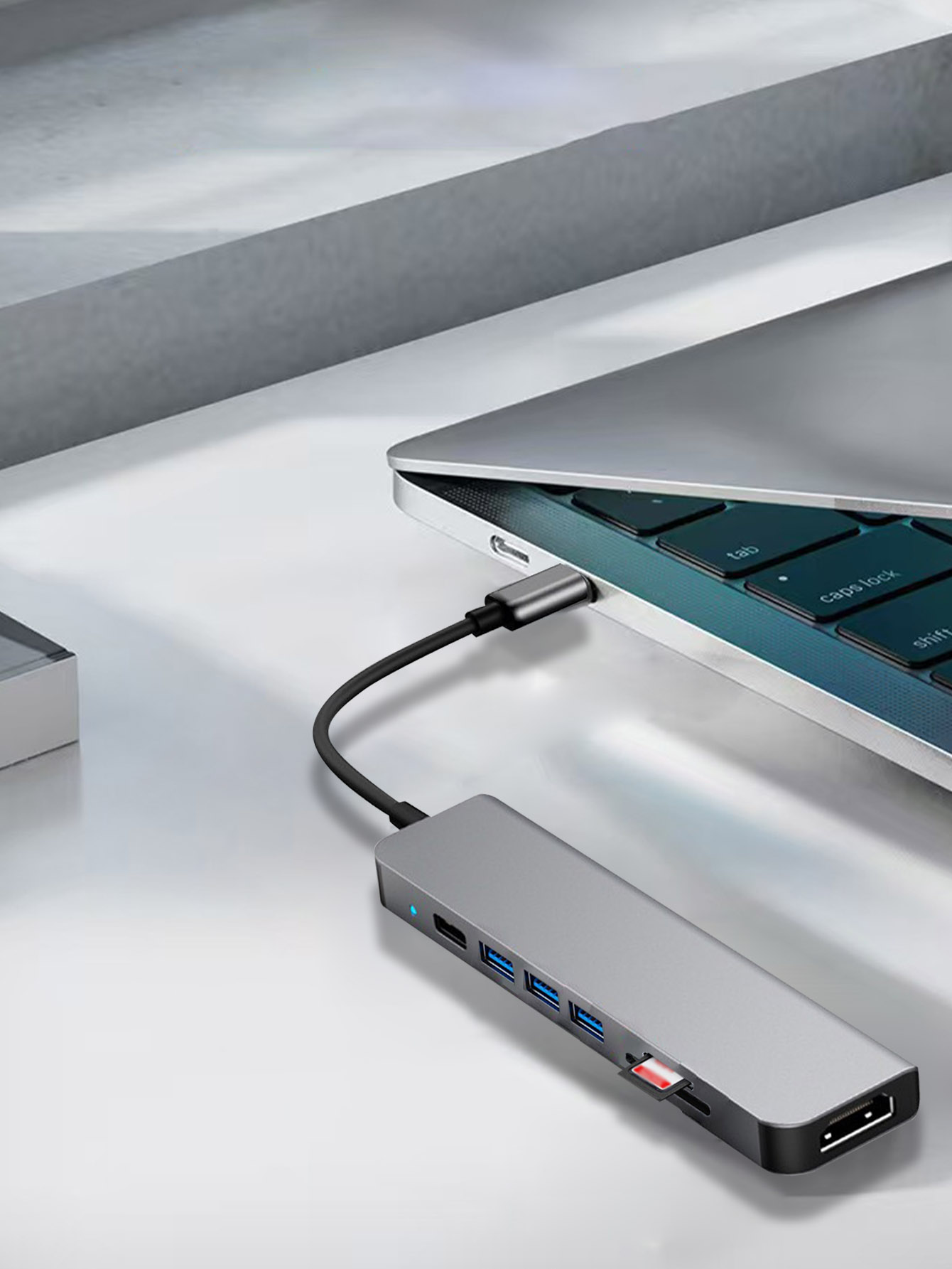 Hub USB 7-in-1 Transfrontalier - Usb Hub 7 Port recensione e prezzo