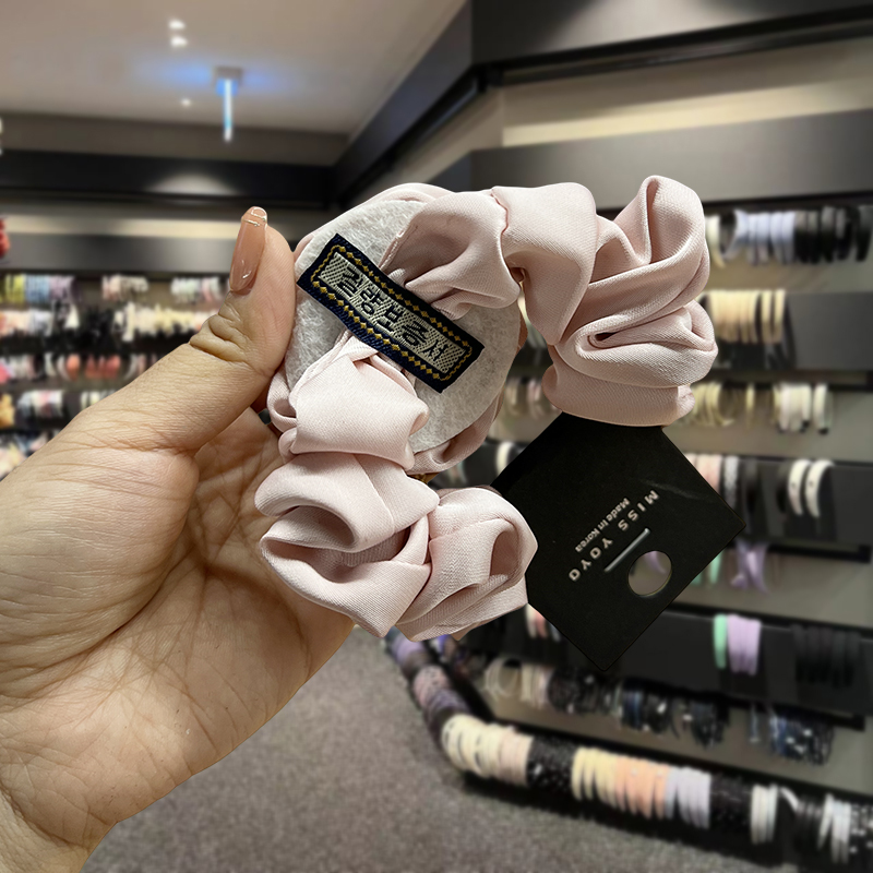 Accessori di design di nicchia - Hi Tech Accessories recensione e prezzo